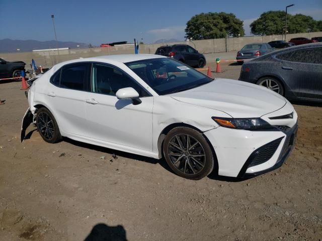 2021 Toyota Camry SE