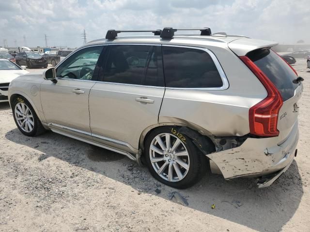 2018 Volvo XC90 T8