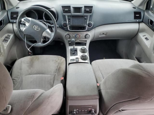 2013 Toyota Highlander Base