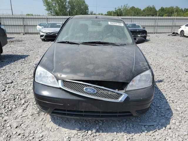 2005 Ford Focus ZX4