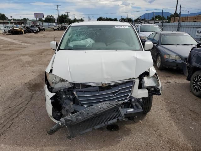 2010 Chrysler Town & Country Touring