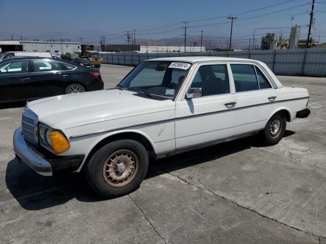 1985 Mercedes-Benz 300 DT