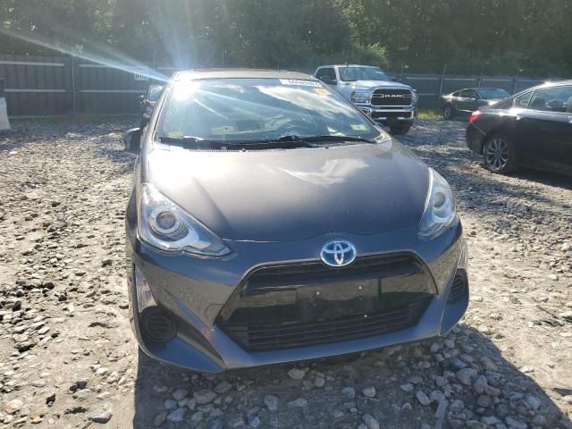 2015 Toyota Prius C