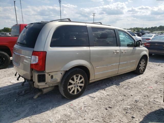 2013 Chrysler Town & Country Touring