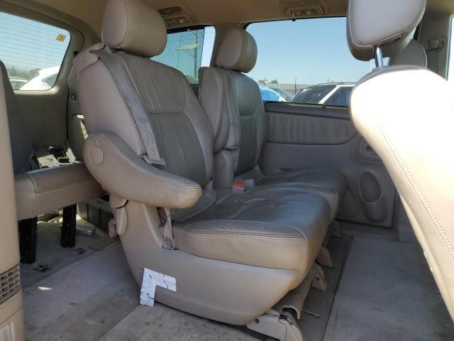 2006 Toyota Sienna XLE