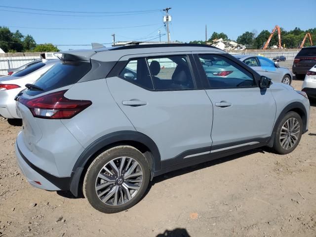 2021 Nissan Kicks SR