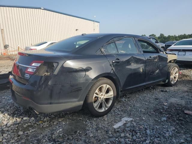 2018 Ford Taurus SEL