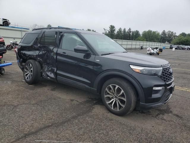 2022 Ford Explorer ST-Line