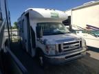 2010 Ford Econoline E450 Super Duty Cutaway Van