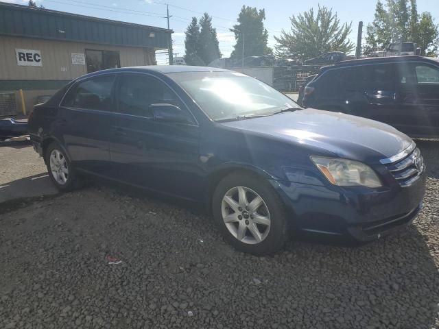 2005 Toyota Avalon XL