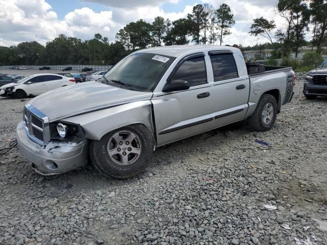 2005 Dodge Dakota Quattro