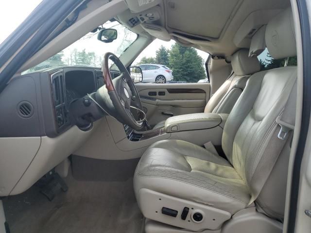 2005 Cadillac Escalade Luxury