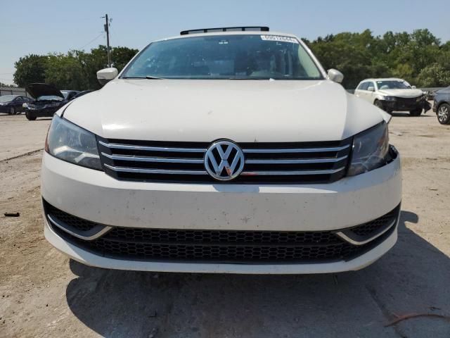 2013 Volkswagen Passat SE