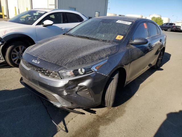 2023 KIA Forte LX