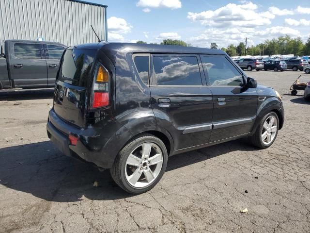 2010 KIA Soul +