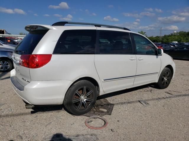 2006 Toyota Sienna XLE