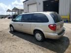 2005 Chrysler Town & Country LX