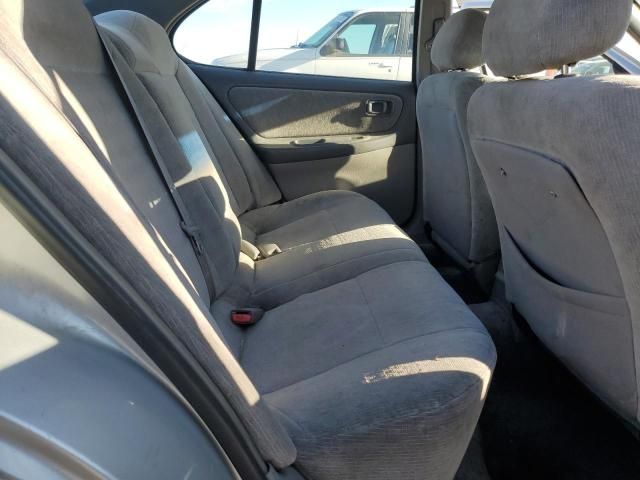 2000 Nissan Altima XE