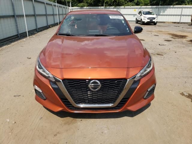 2022 Nissan Altima SR