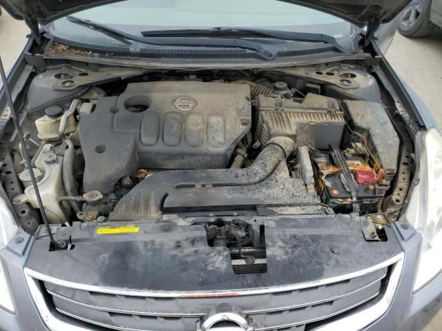 2010 Nissan Altima Base