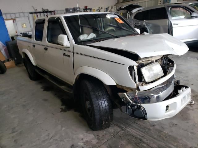 2000 Nissan Frontier Crew Cab XE