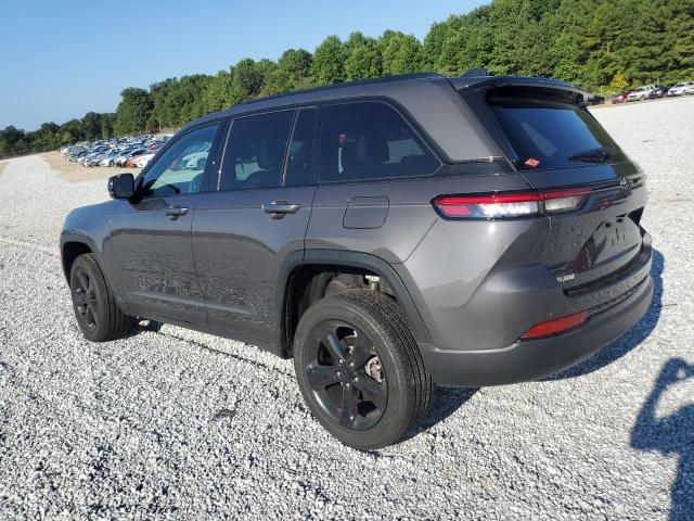 2024 Jeep Grand Cherokee Laredo