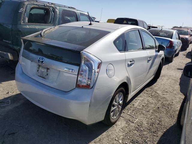 2014 Toyota Prius PLUG-IN