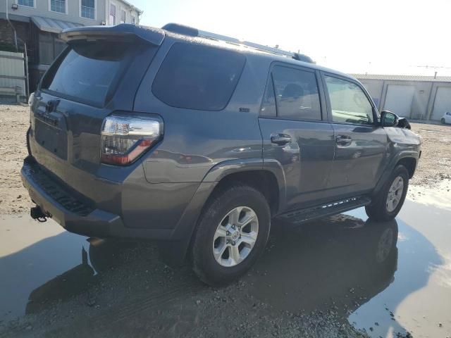 2023 Toyota 4runner SE