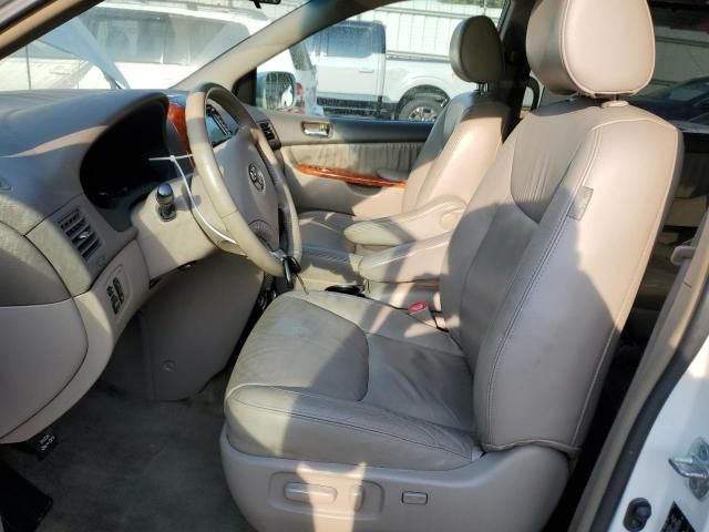 2008 Toyota Sienna XLE