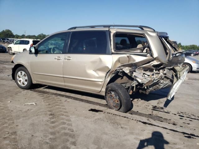 2007 Toyota Sienna CE