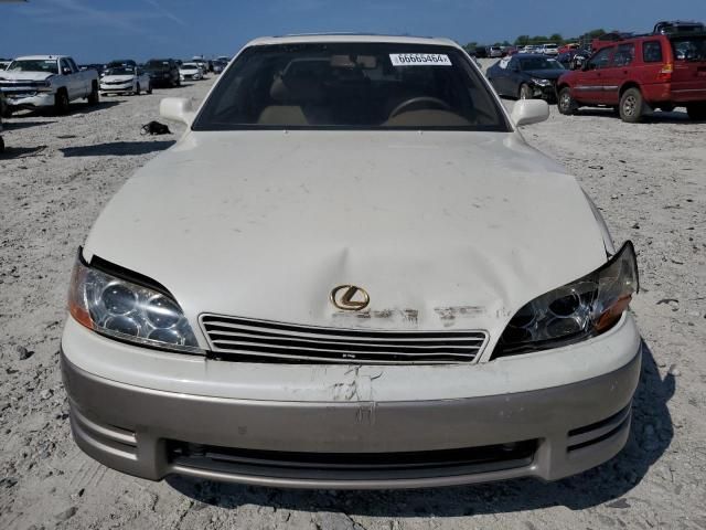 1994 Lexus ES 300