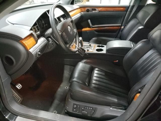 2004 Volkswagen Phaeton 4.2