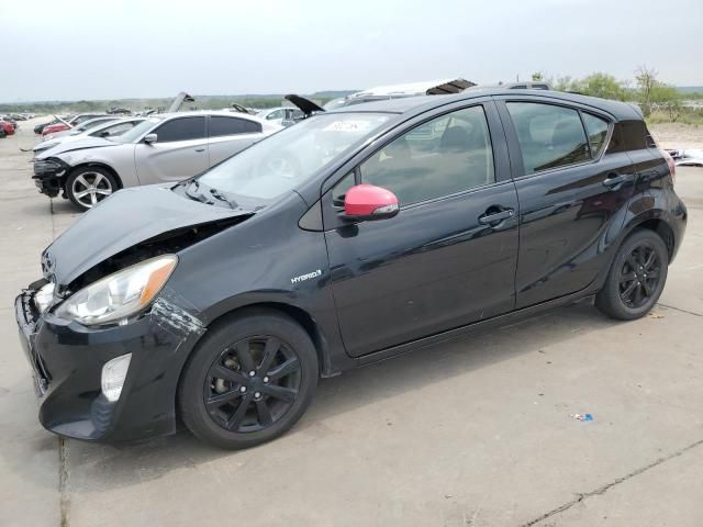 2016 Toyota Prius C