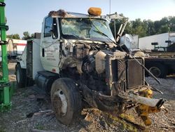 Salvage trucks for sale at Cahokia Heights, IL auction: 2004 International 8000 8600