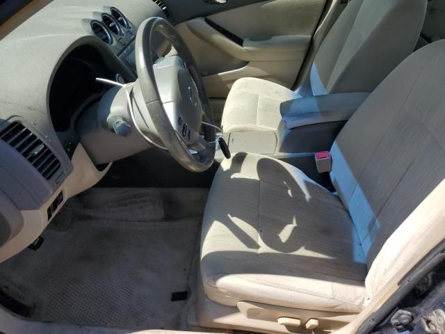 2010 Nissan Altima Base