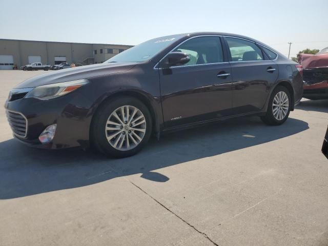 2013 Toyota Avalon Hybrid