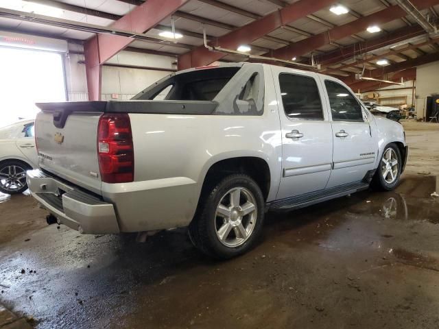 2011 Chevrolet Avalanche LT