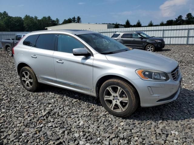 2015 Volvo XC60 T6 Platinum