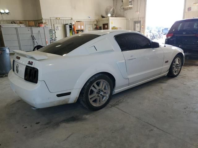 2005 Ford Mustang