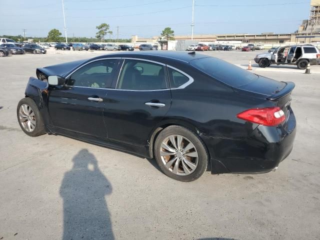 2013 Infiniti M37