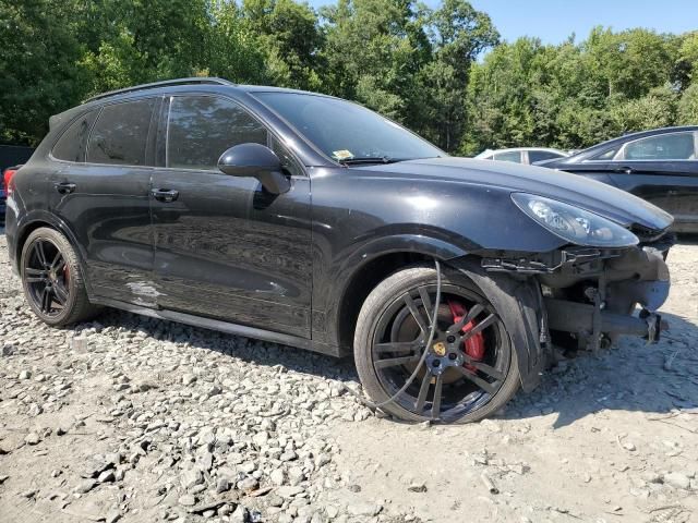 2014 Porsche Cayenne GTS