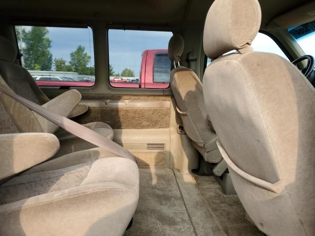 2002 Chevrolet Express G1500