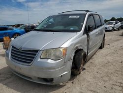 2010 Chrysler Town & Country Touring en venta en Houston, TX