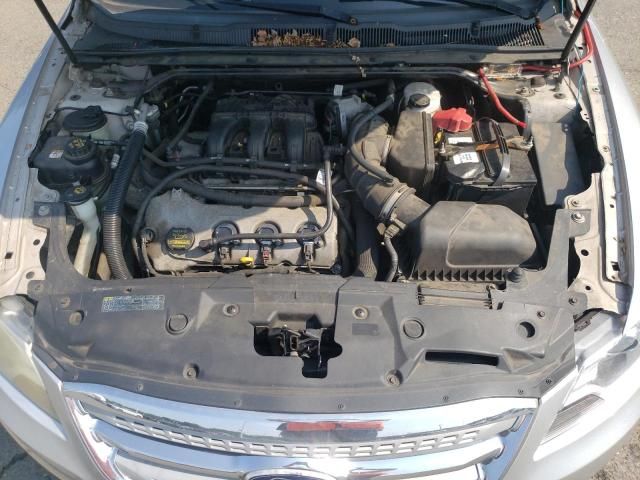 2011 Ford Taurus SEL