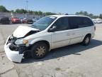 2005 Chrysler Town & Country Limited