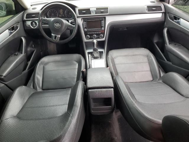 2012 Volkswagen Passat SE