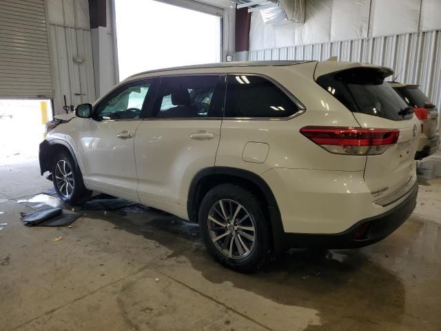 2018 Toyota Highlander SE