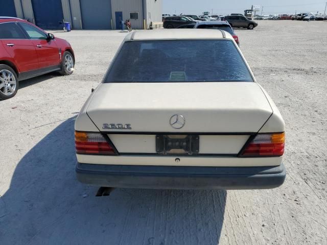 1988 Mercedes-Benz 260 E