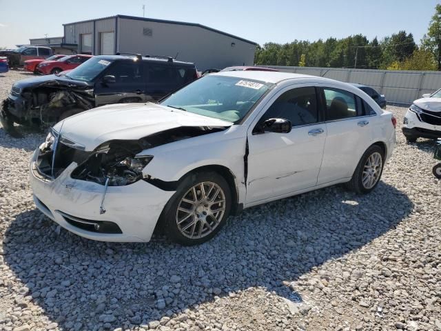 2013 Chrysler 200 Limited