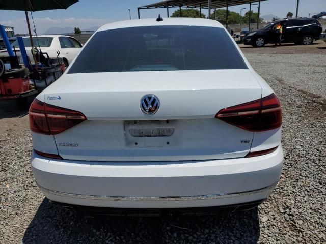 2018 Volkswagen Passat S